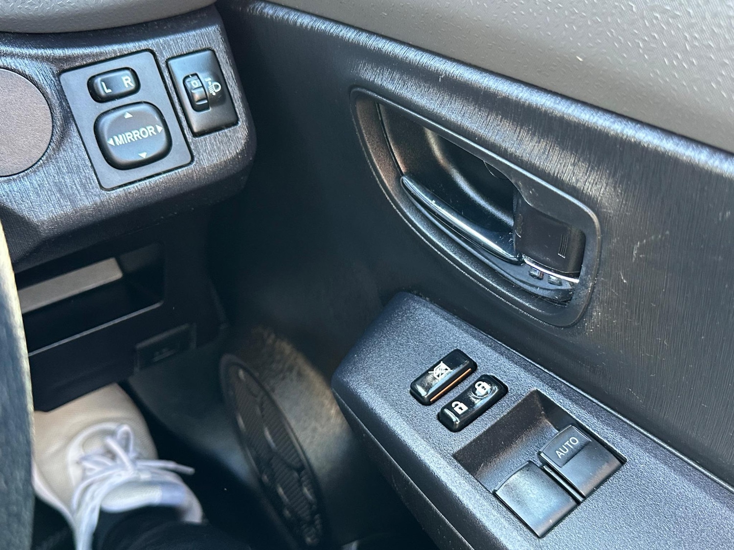 Vehicle 76