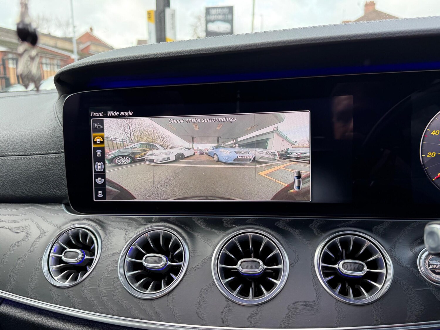 Used Mercedes-Benz E Class for sale - 77657850: Photo 30