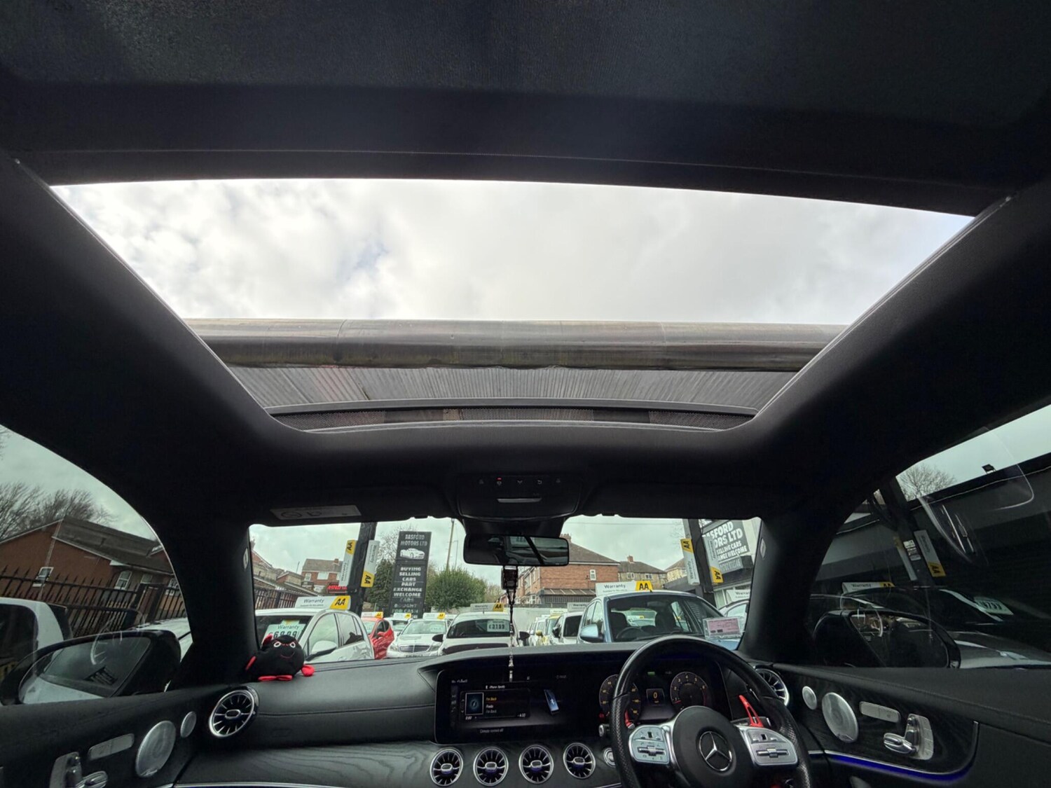 Used Mercedes-Benz E Class for sale - 77657850: Photo 41