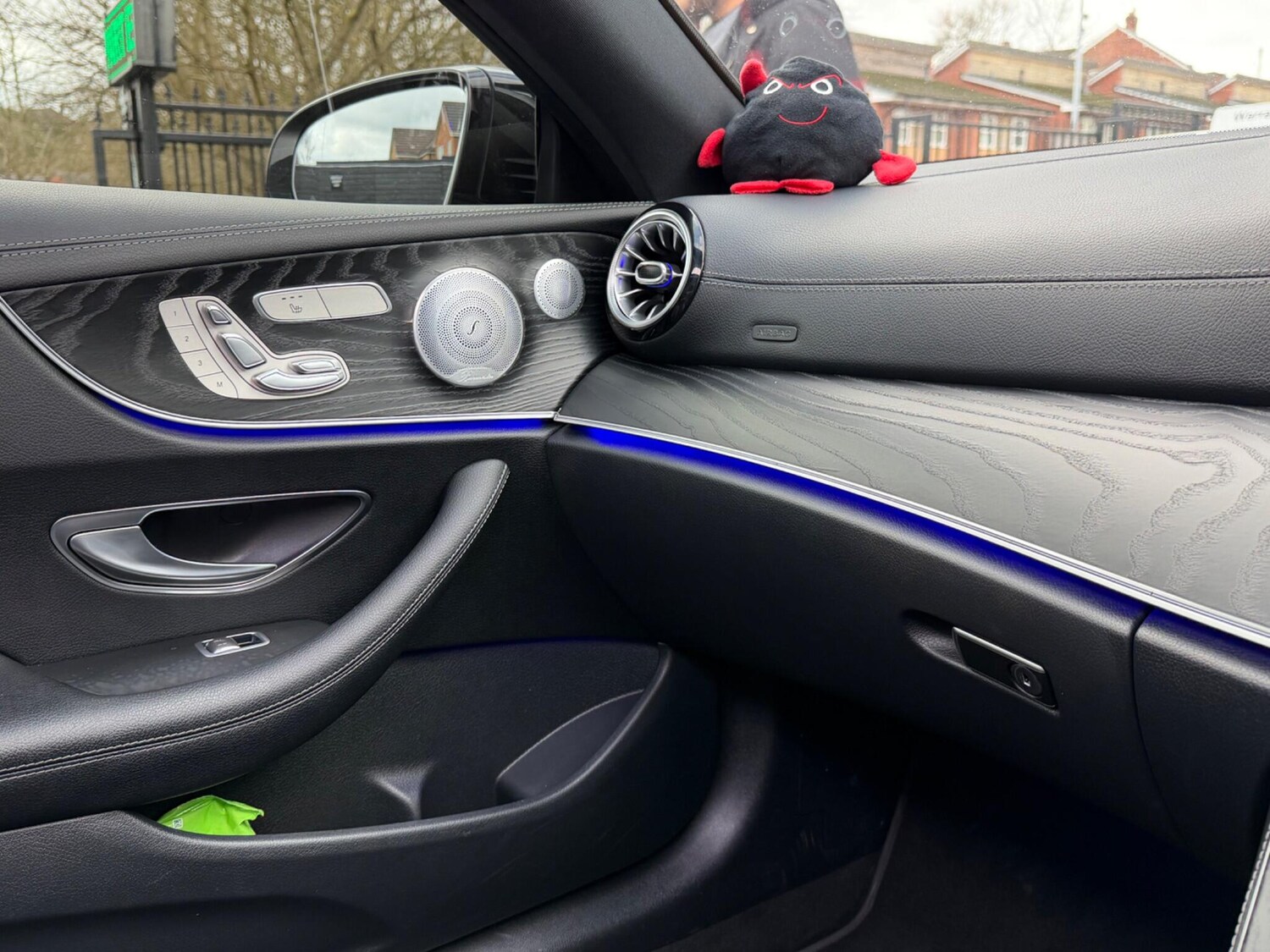 Used Mercedes-Benz E Class for sale - 77657850: Photo 47