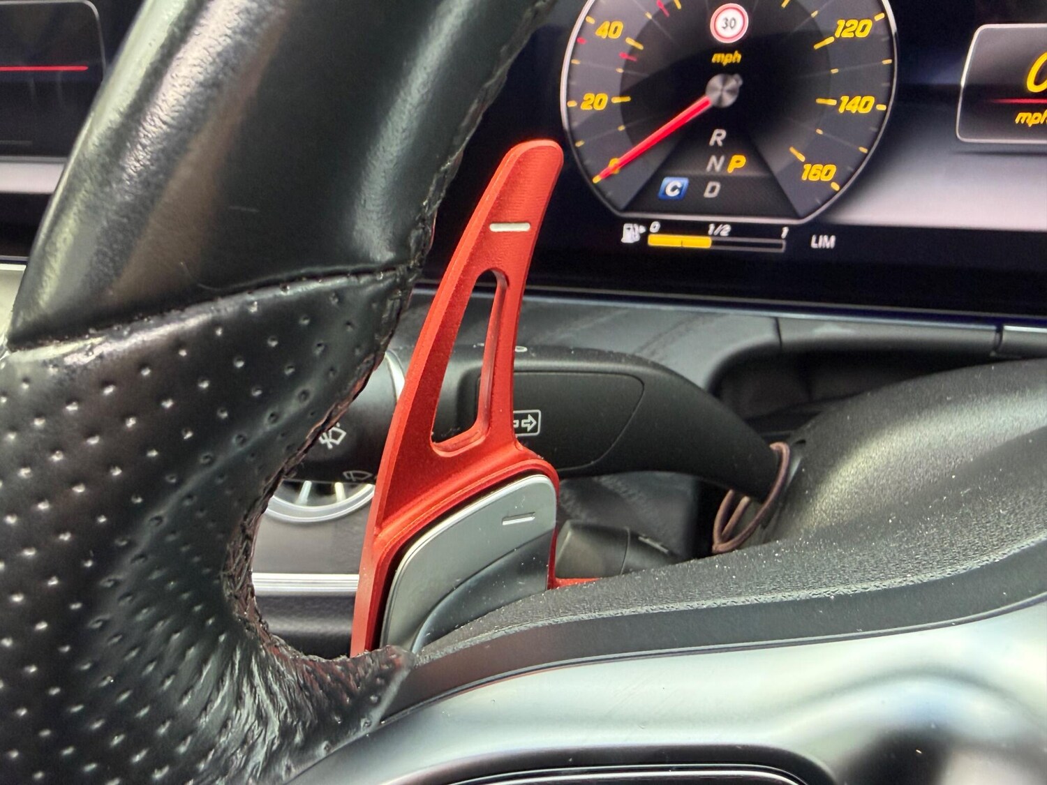 Used Mercedes-Benz E Class for sale - 77657850: Photo 51