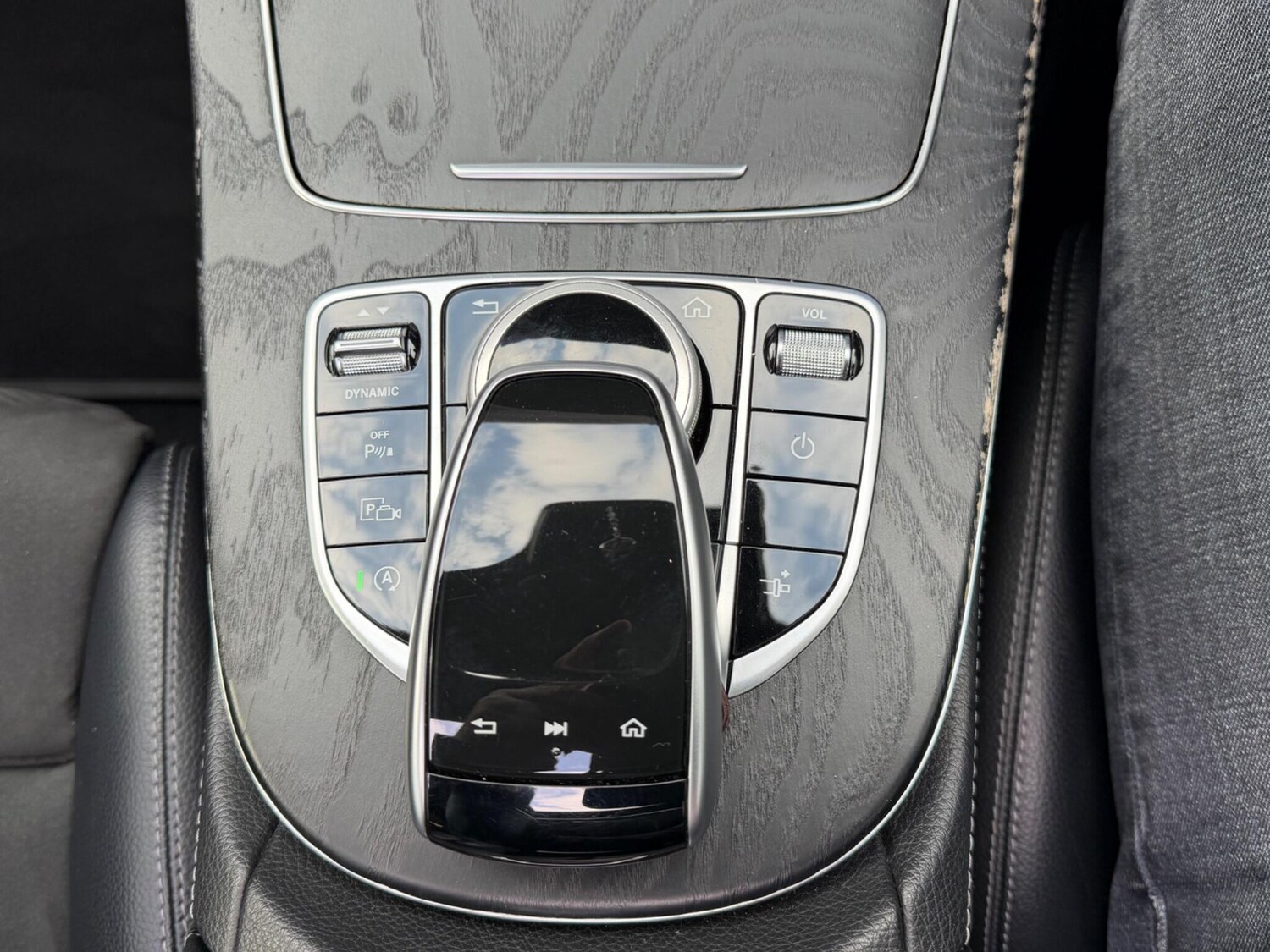 Used Mercedes-Benz E Class for sale - 77657850: Photo 52