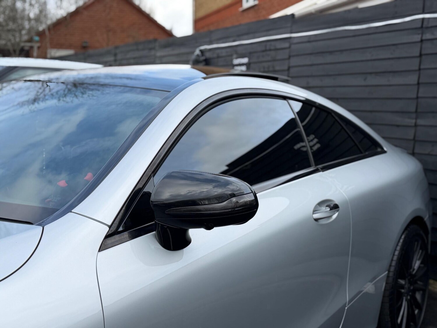 Used Mercedes-Benz E Class for sale - 77657850: Photo 78