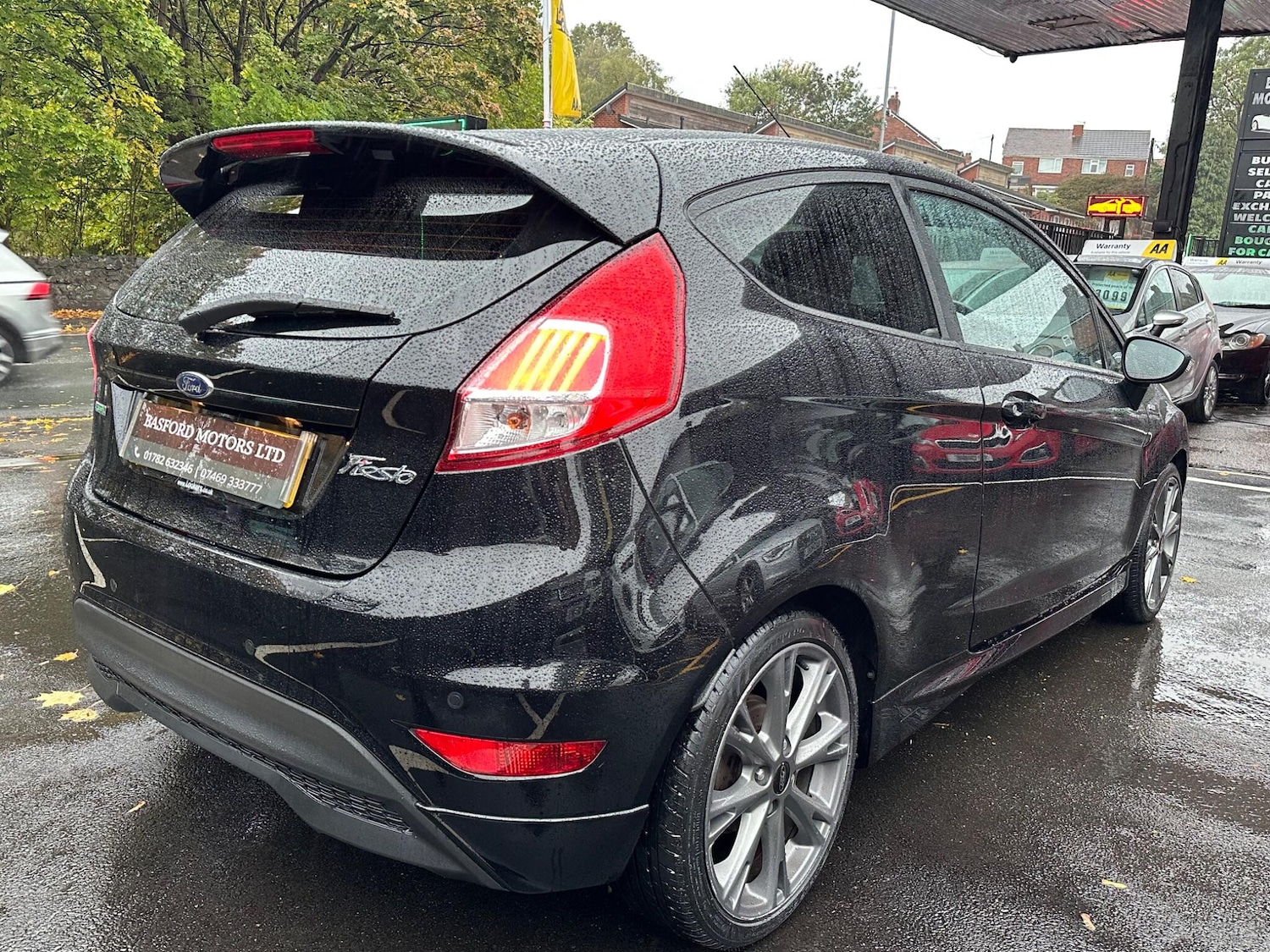 Used Ford Fiesta 2017 for sale - 76152060: Photo 6