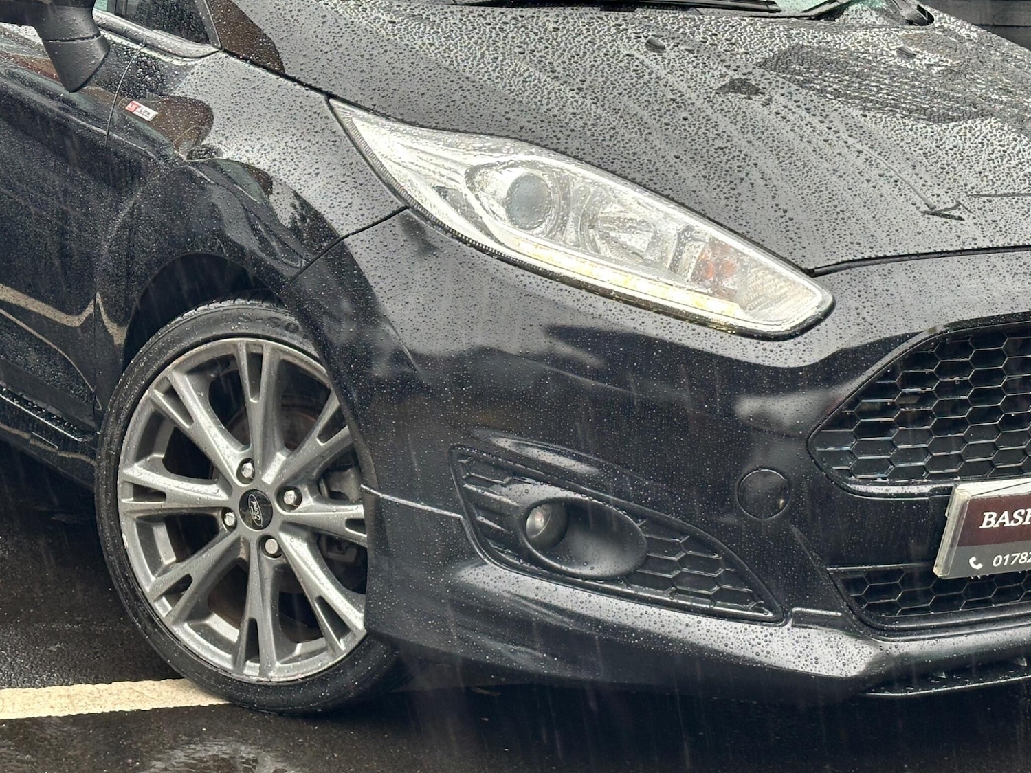 Used Ford Fiesta 2017 for sale - 76152060: Photo 60