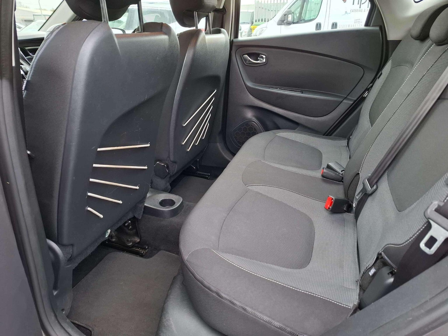 Used Renault Captur for sale - 76824715: Photo 11