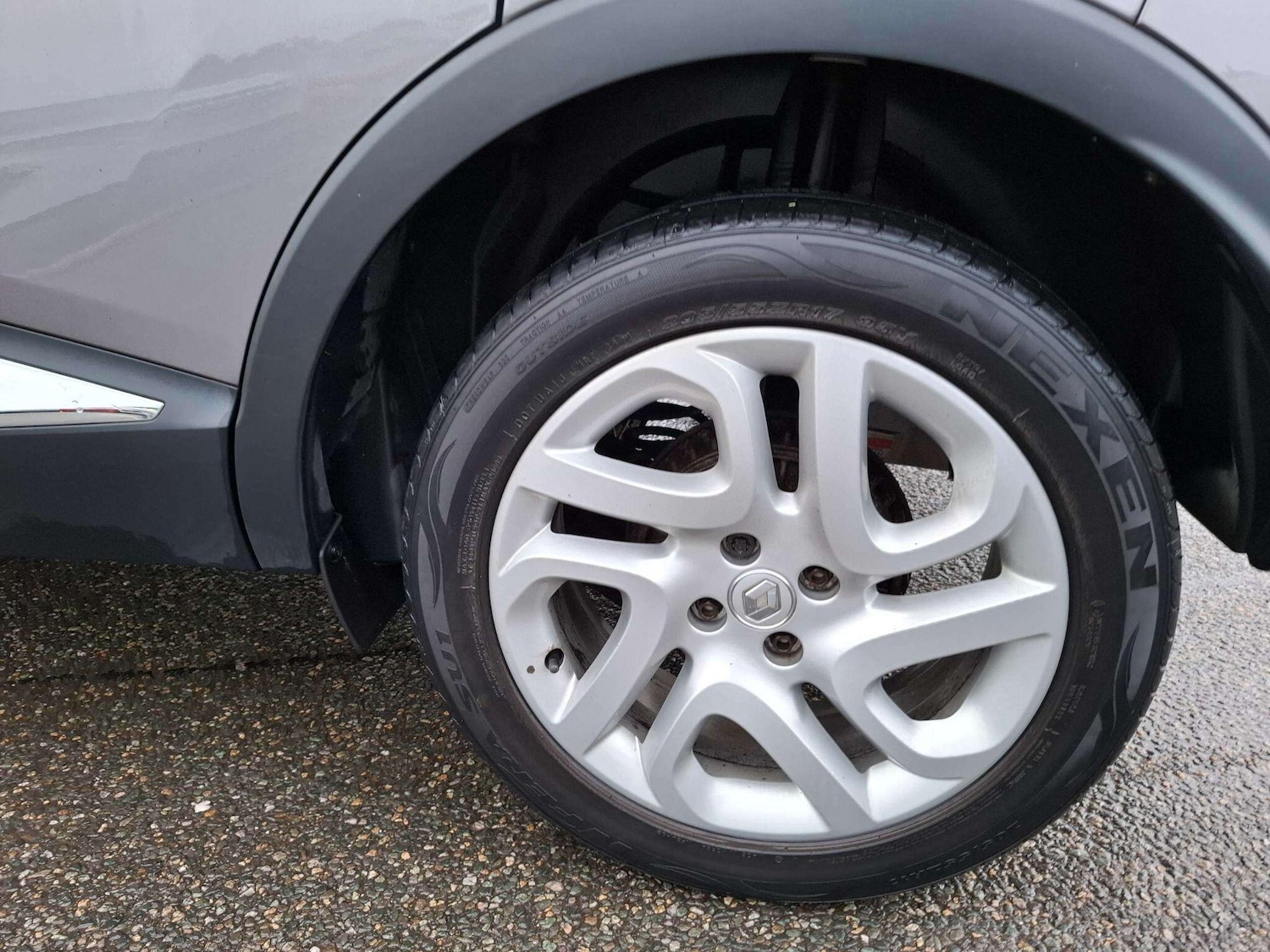 Used Renault Captur for sale - 76824715: Photo 17