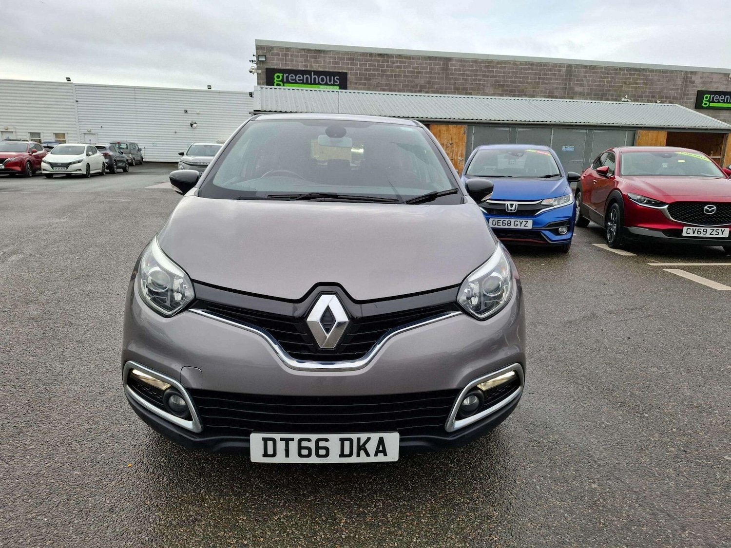Used Renault Captur for sale - 76824715: Photo 5