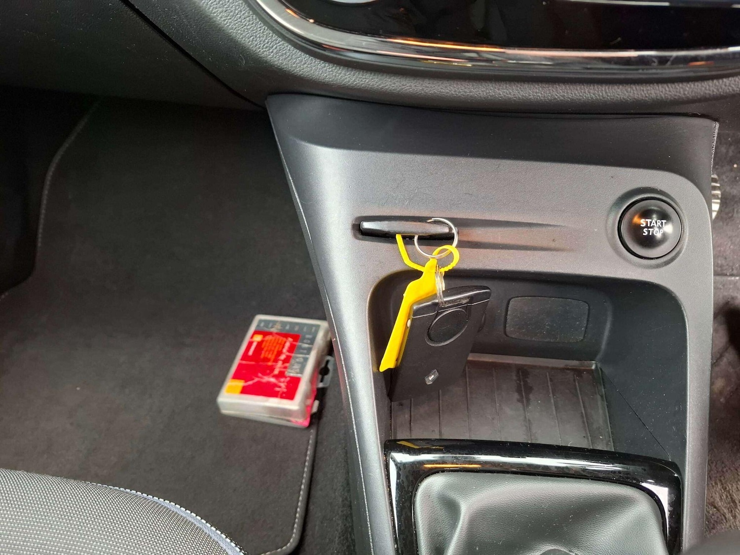 Used Renault Captur for sale - 76824715: Photo 9