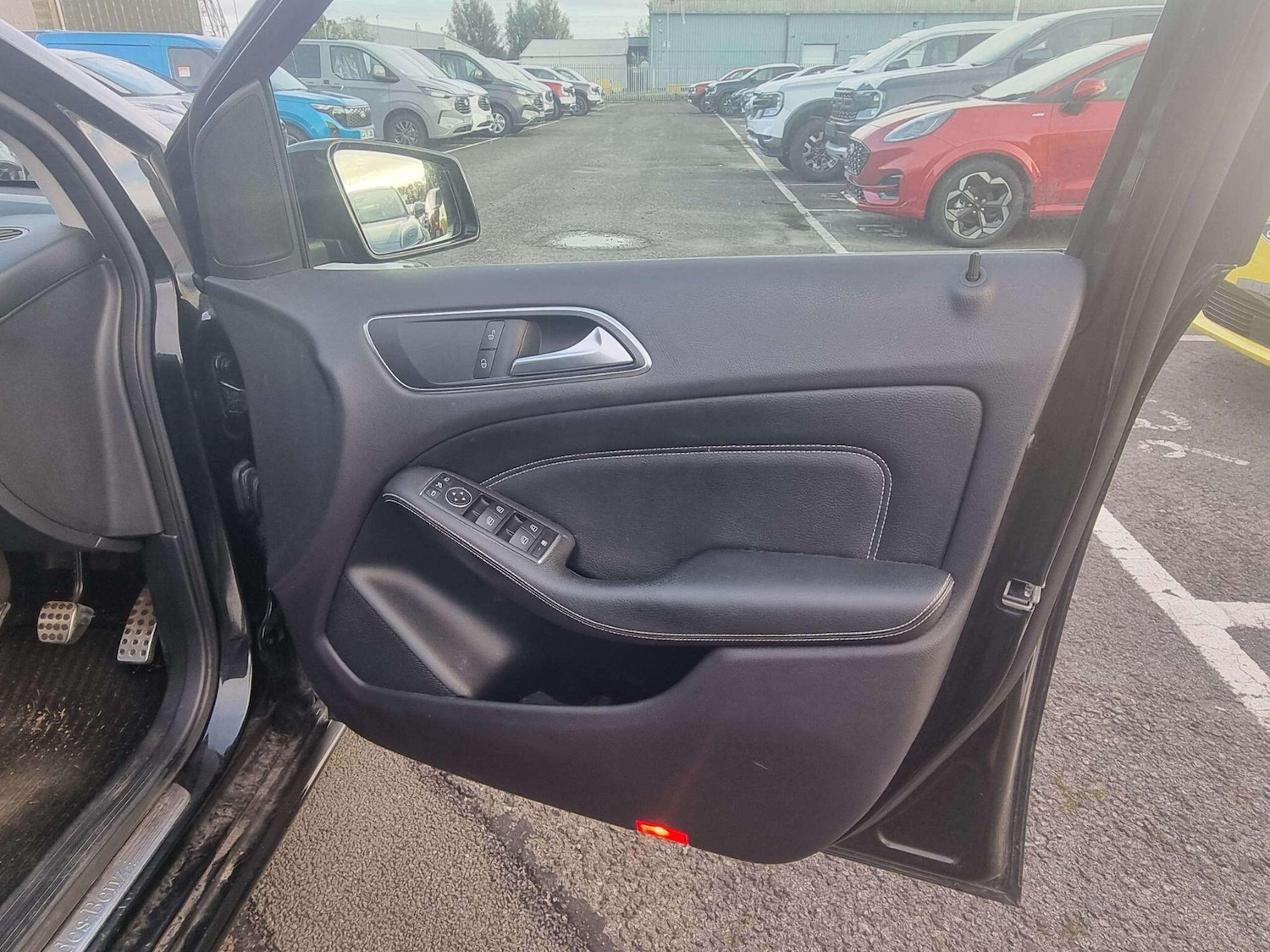 Used Mercedes-Benz B Class 2014 for sale - 76424086: Photo 12