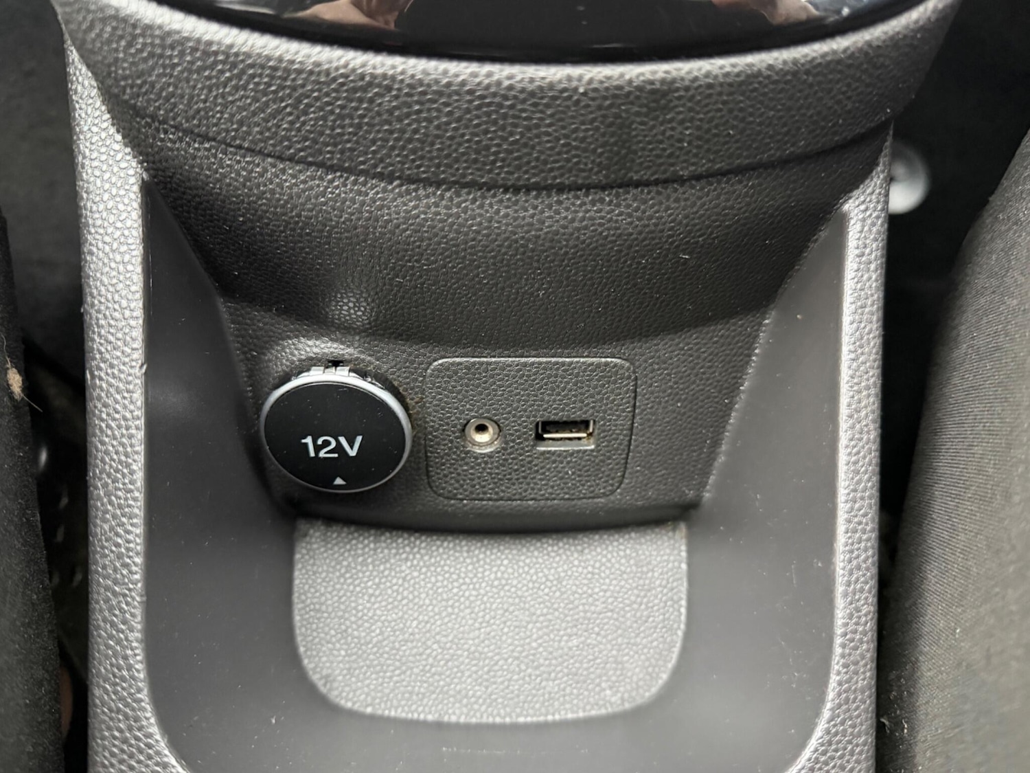 Used Ford Fiesta 2013 for sale - 77266715: Photo 25