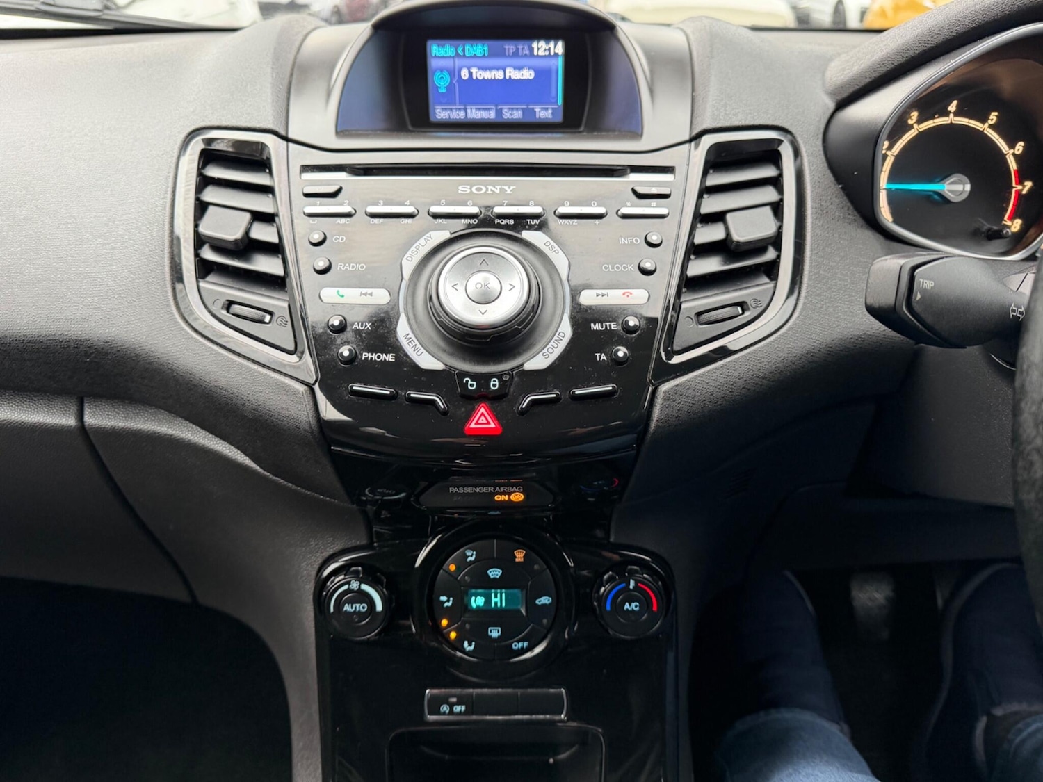 Used Ford Fiesta 2013 for sale - 77266715: Photo 34