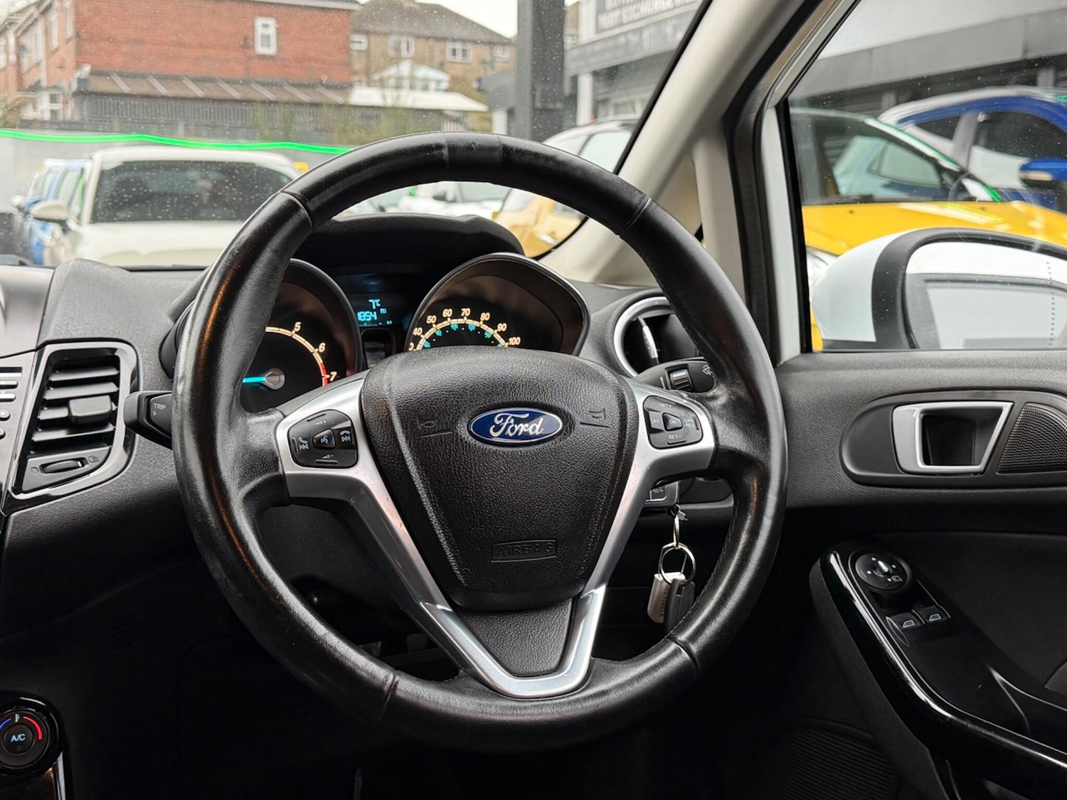 Used Ford Fiesta 2013 for sale - 77266715: Photo 42