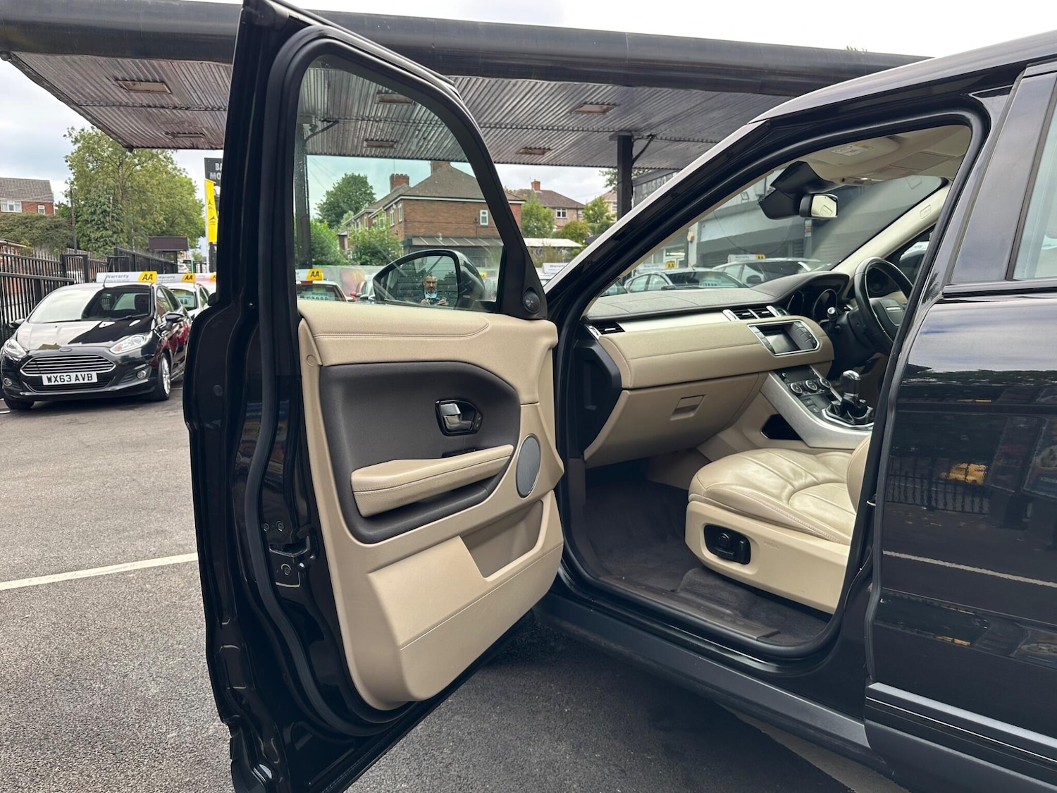 Vehicle 25