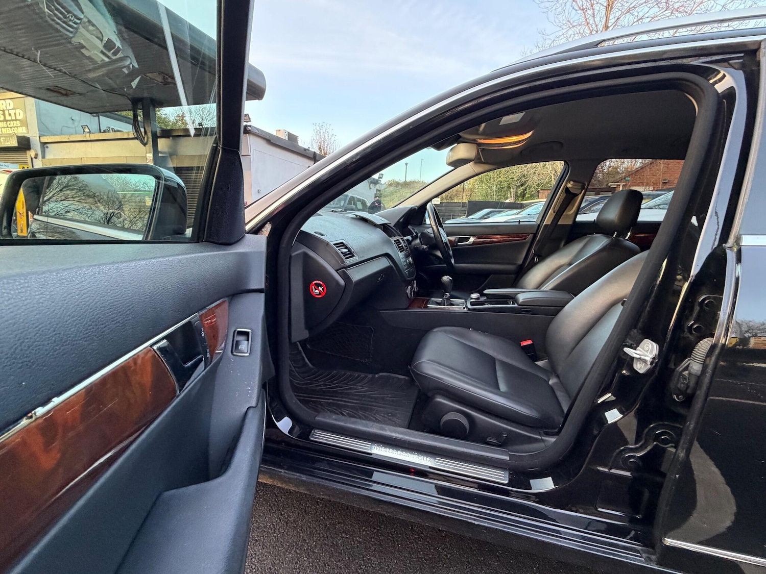 Used Mercedes-Benz C Class 2009 for sale - 76572573: Photo 29