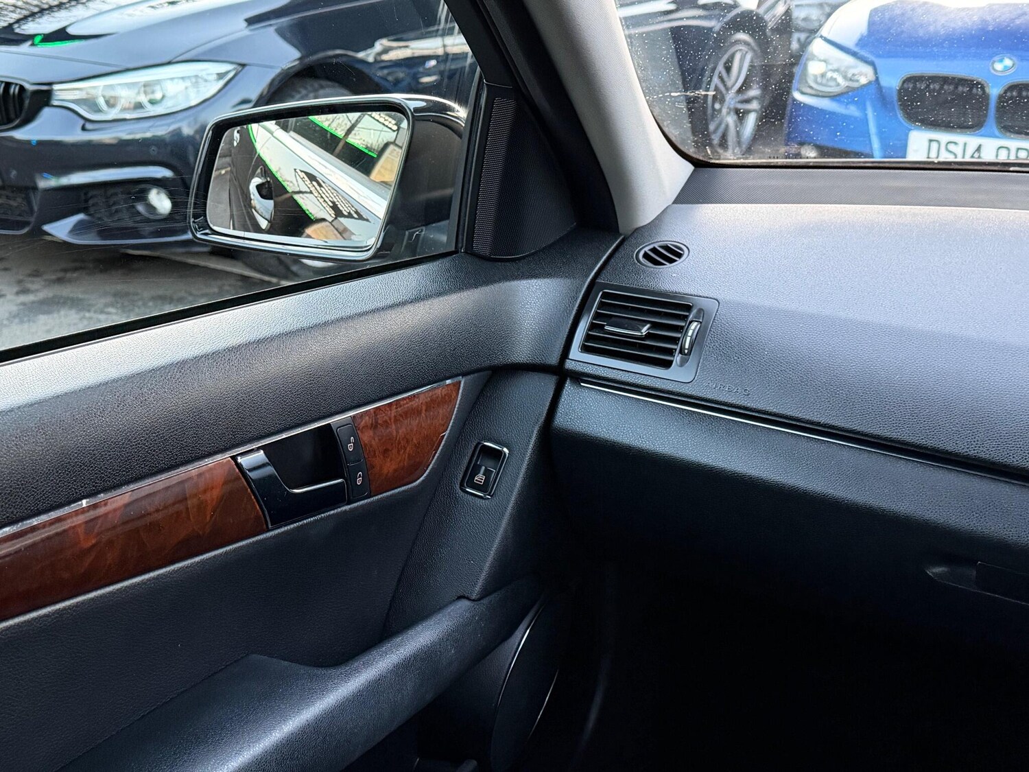 Used Mercedes-Benz C Class 2009 for sale - 76572573: Photo 52