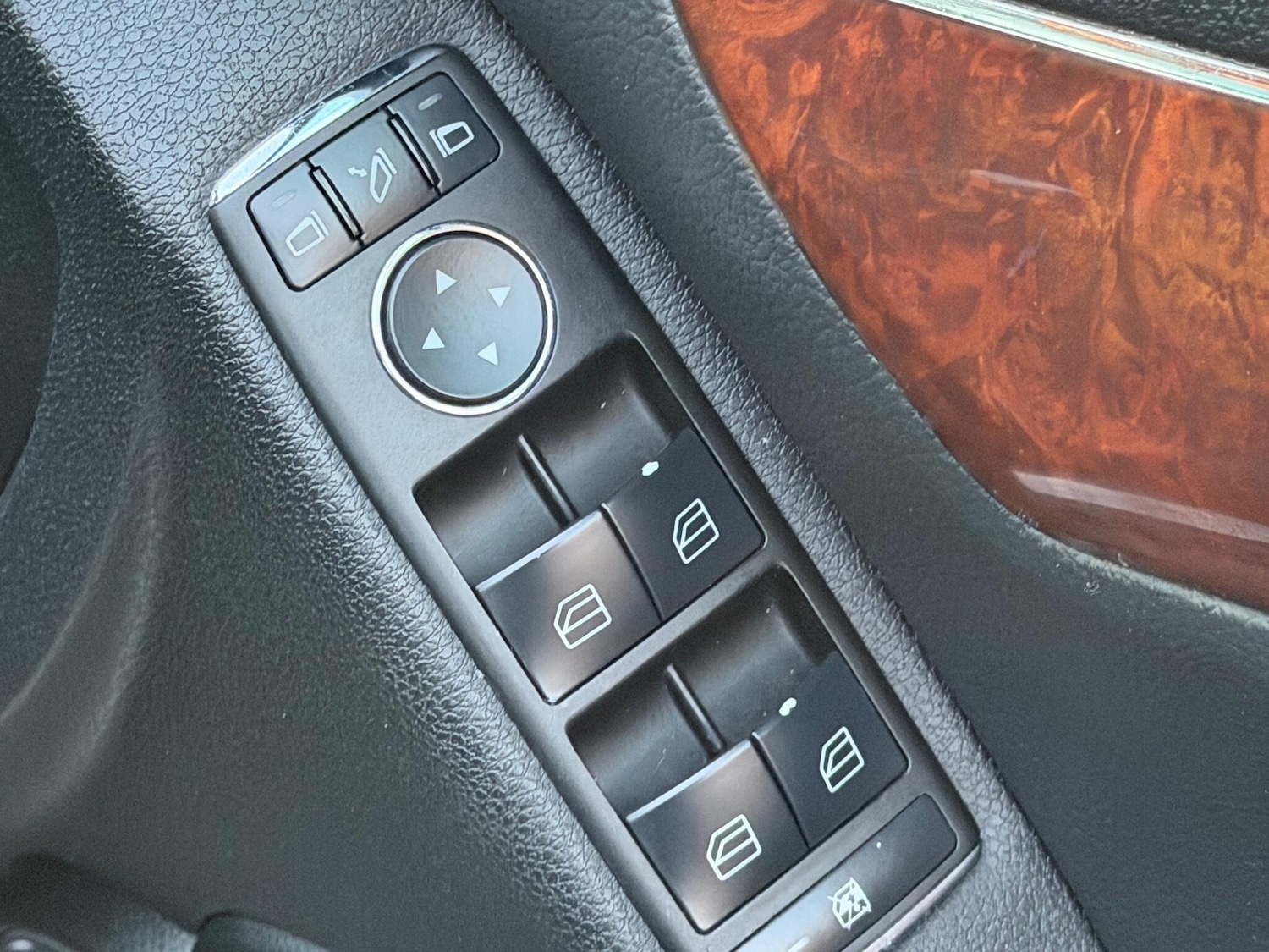 Used Mercedes-Benz C Class 2009 for sale - 76572573: Photo 55