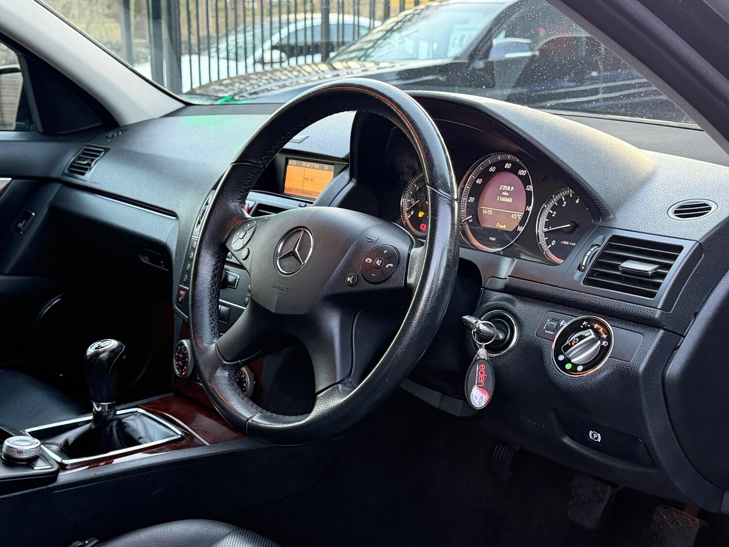 Used Mercedes-Benz C Class 2009 for sale - 76572573: Photo 58