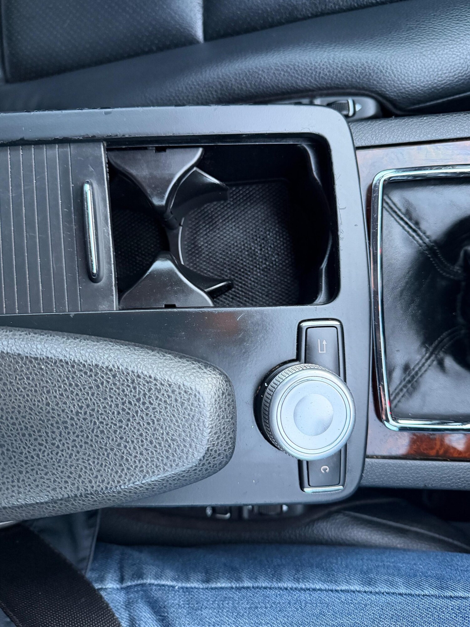 Used Mercedes-Benz C Class 2009 for sale - 76572573: Photo 64