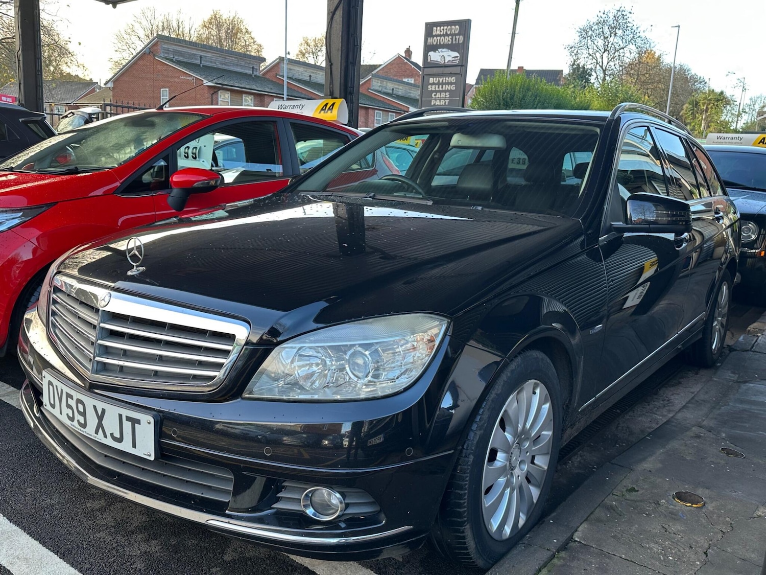 Used Mercedes-Benz C Class 2009 for sale - 76572573: Photo 8