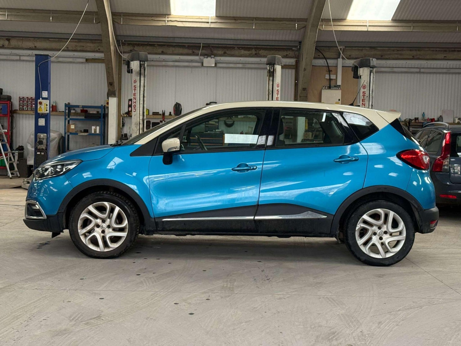 Used Renault Captur 2015 for sale - 78057755: Photo 4