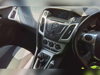 Used Ford Focus 2014 for sale - 78548707: Photo