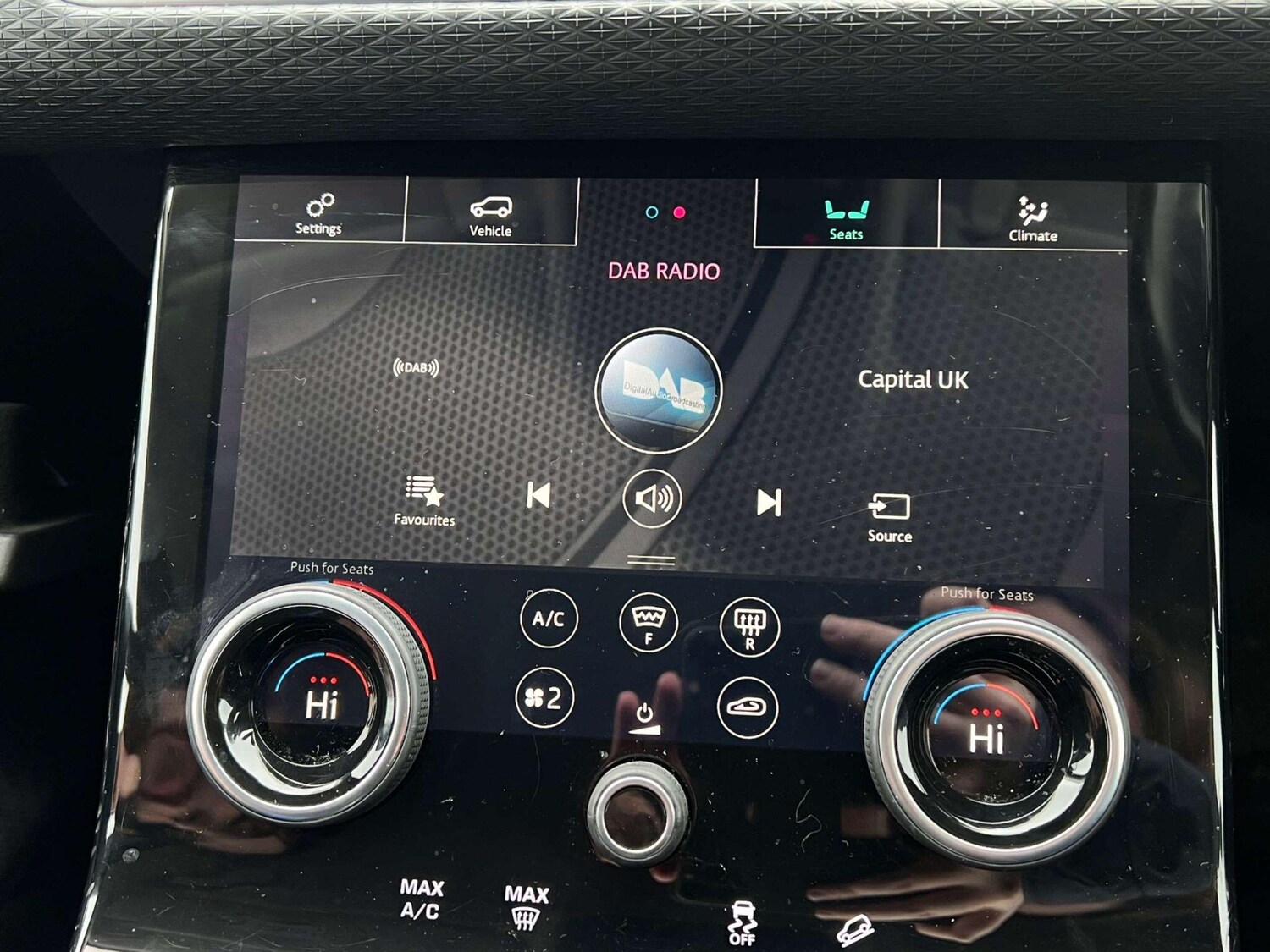 Used Land Rover Range Rover Velar for sale - 77883016: Photo 24