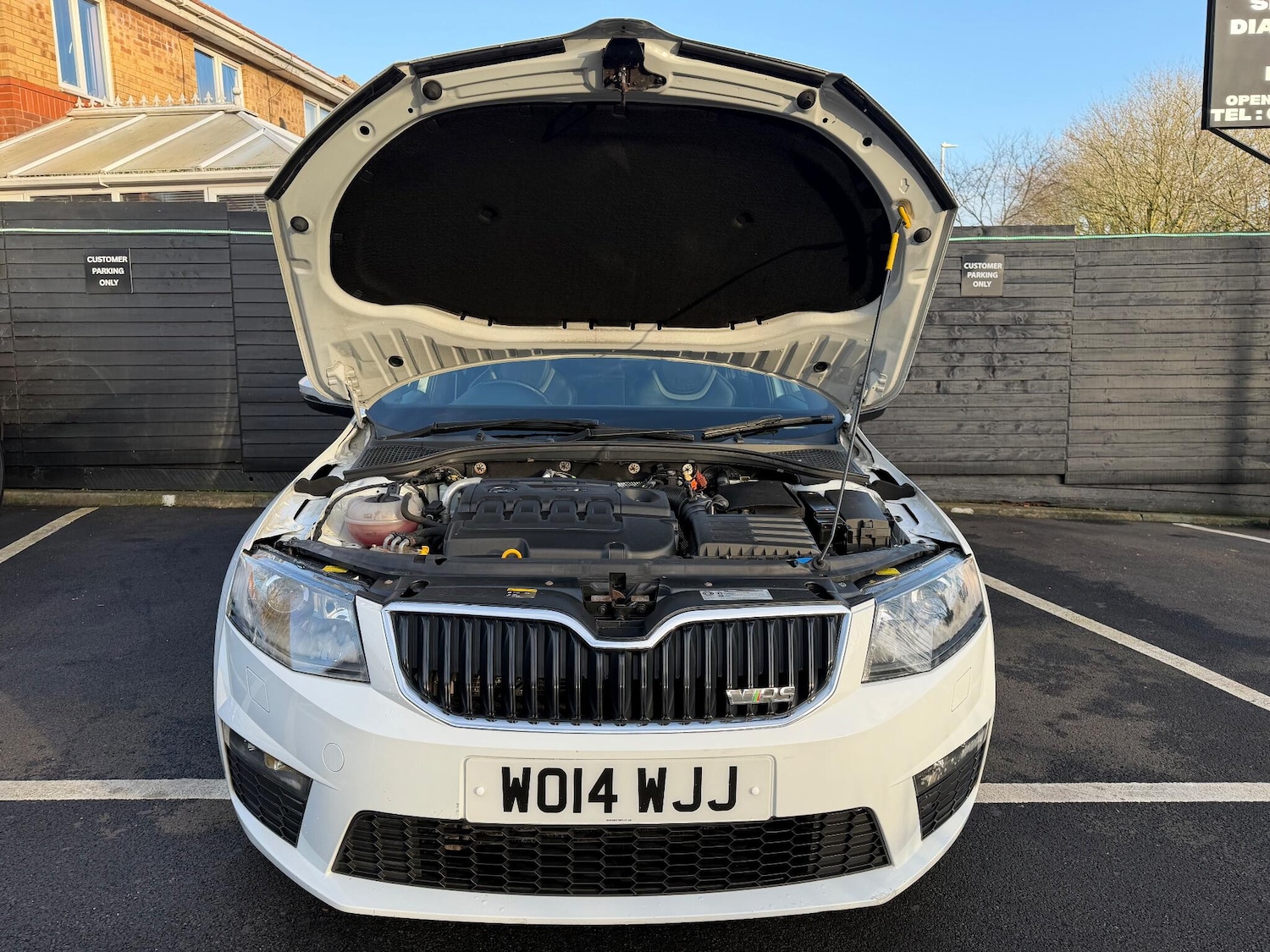 Used Skoda Octavia 2014 for sale - 77305216: Photo 16