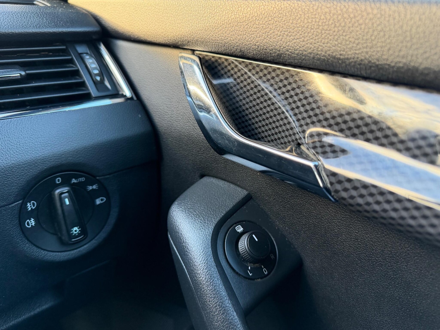 Used Skoda Octavia 2014 for sale - 77305216: Photo 65