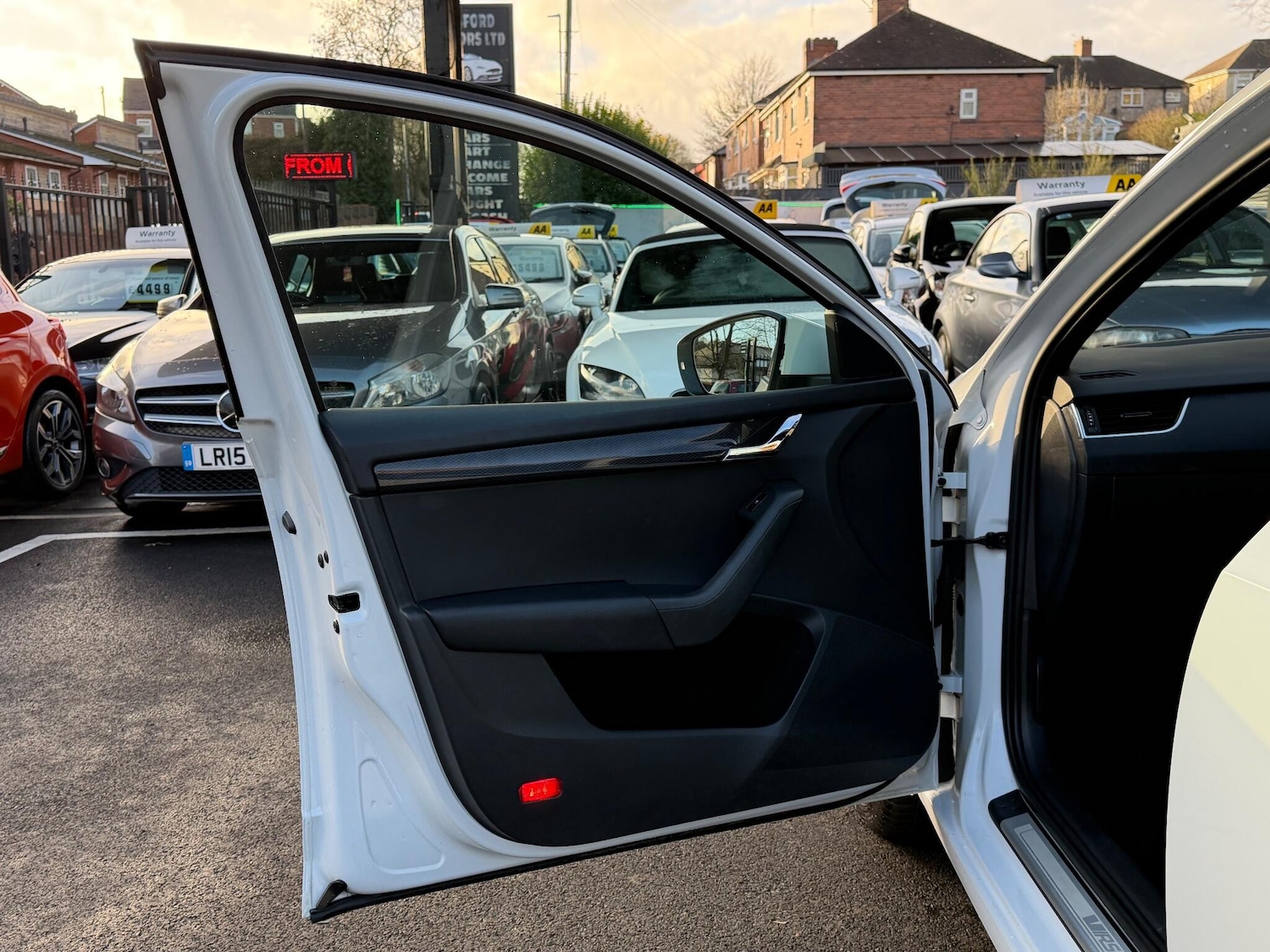 Used Skoda Octavia 2014 for sale - 77305216: Photo 70