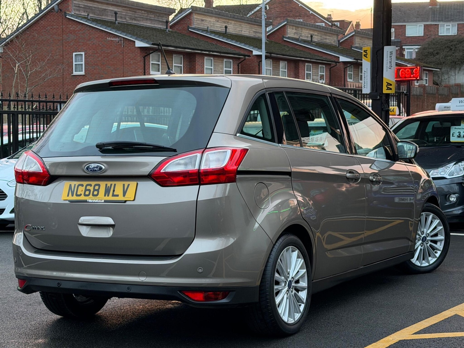 Used Ford Grand C-Max 2019 for sale - 77440697: Photo 2