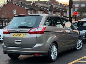 Used Ford Grand C-Max 2019 for sale - 77440697: Photo