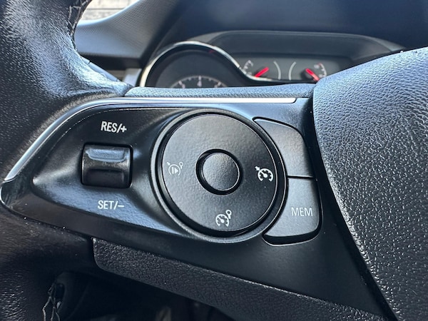 Used Vauxhall Crossland X 2018 for sale - 75687829: Photo 59
