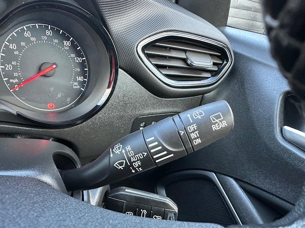 Used Vauxhall Crossland X 2018 for sale - 75687829: Photo 61