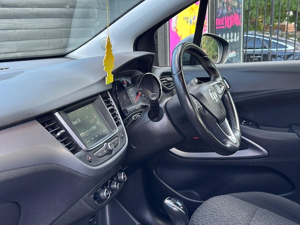 Used Vauxhall Crossland X 2018 for sale - 75687829: Photo 64