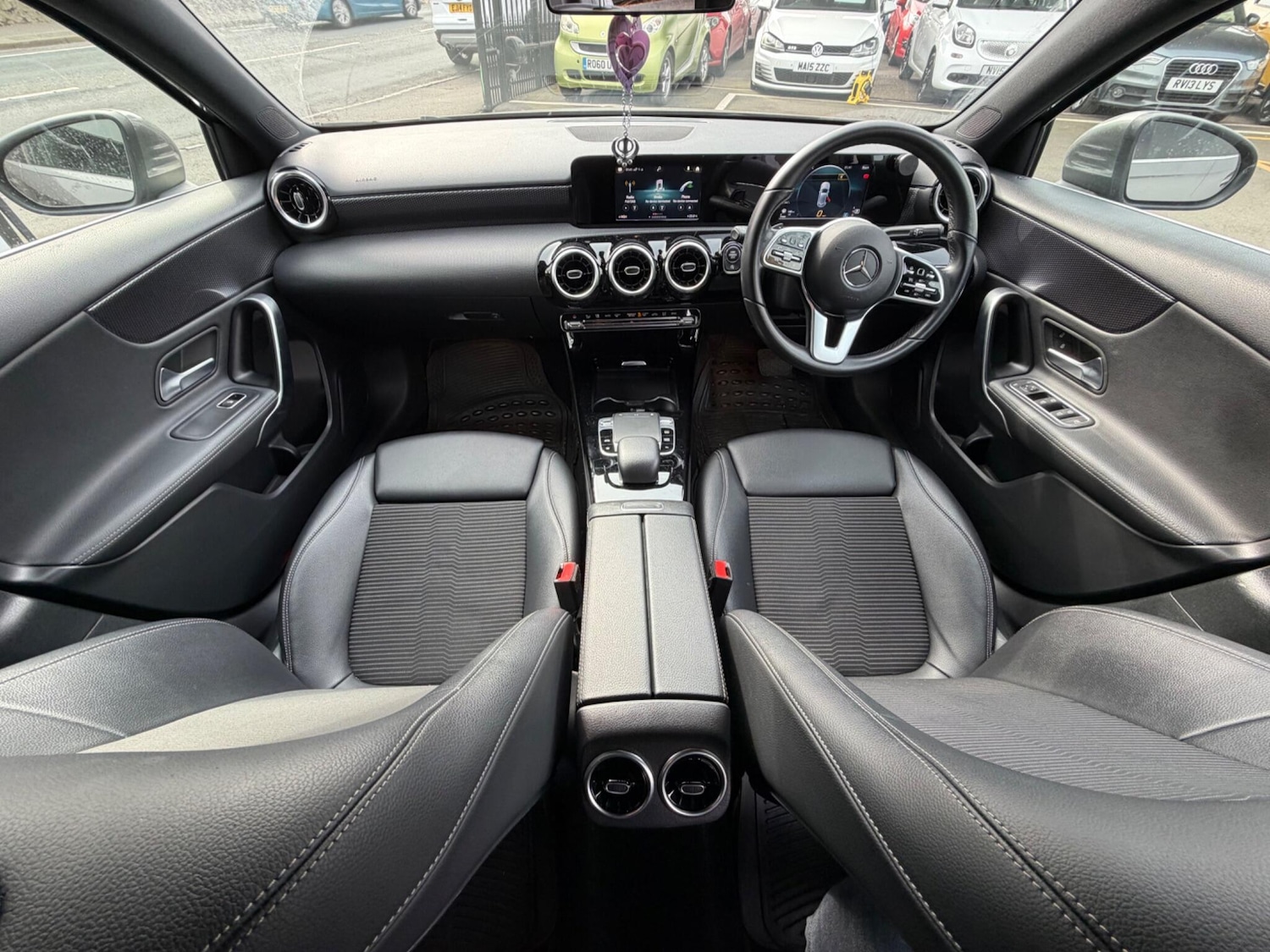 Used Mercedes-Benz A-Class 2019 for sale - 77982679: Photo 4