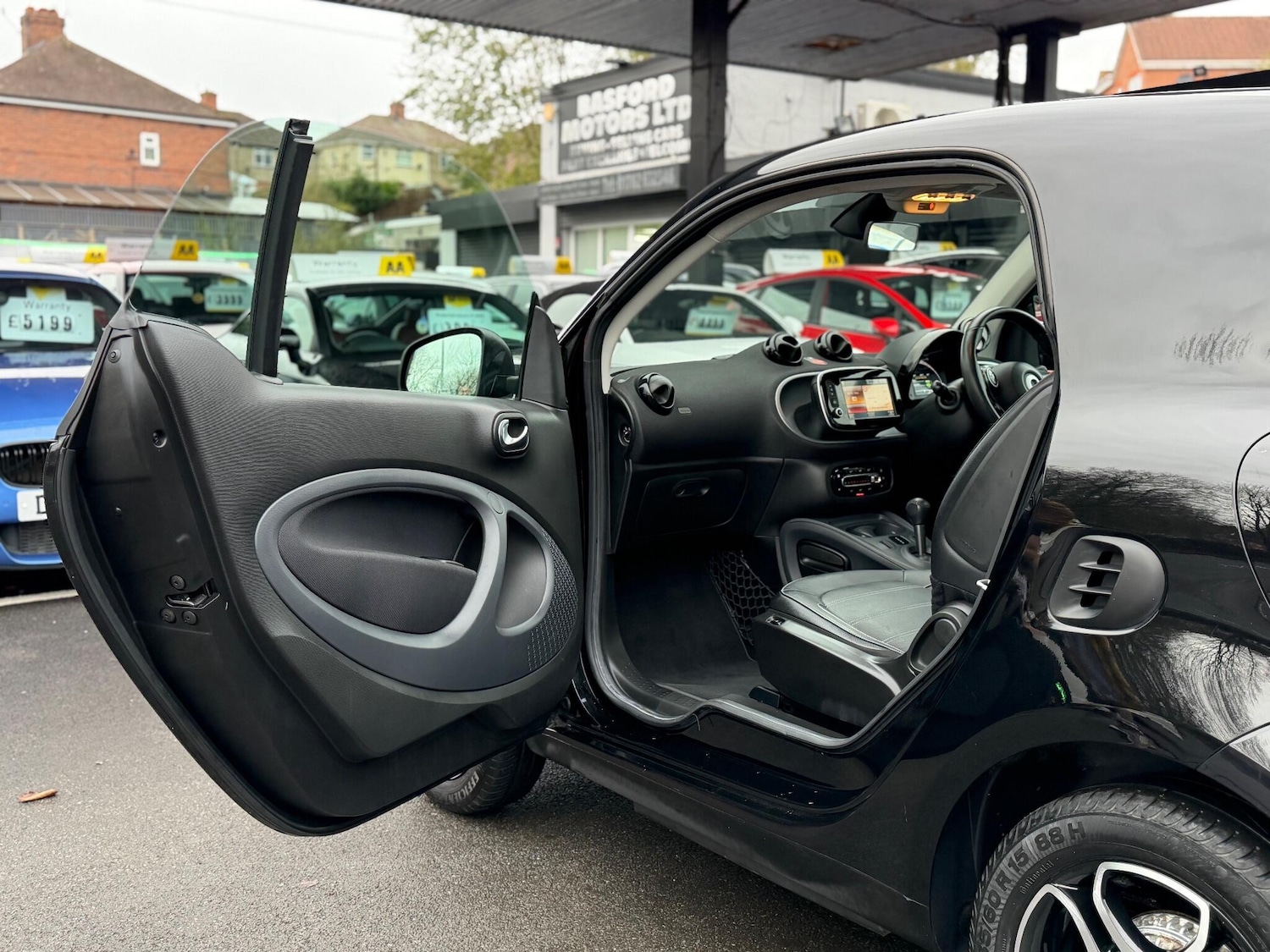 Used smart fortwo 2018 for sale - 76714148: Photo 15