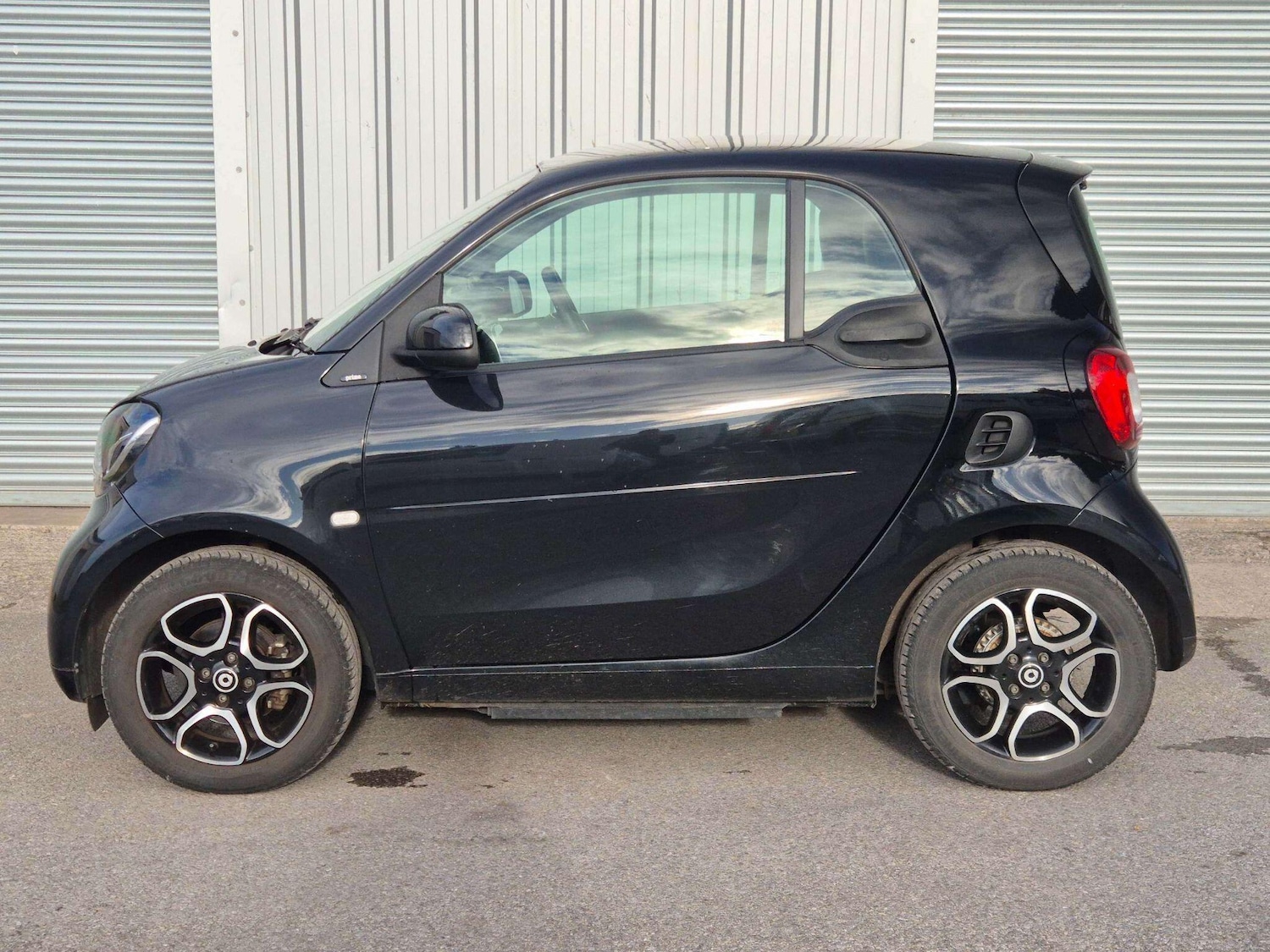 Used smart fortwo 2018 for sale - 76714148: Photo 3