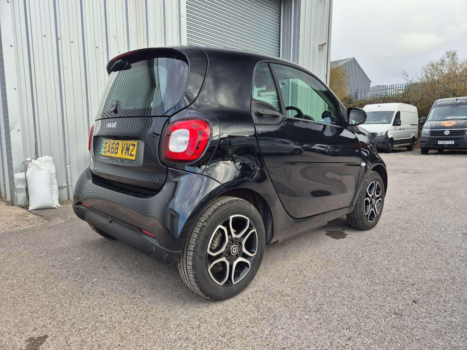 Used smart fortwo 2018 for sale - 76714148: Photo 4