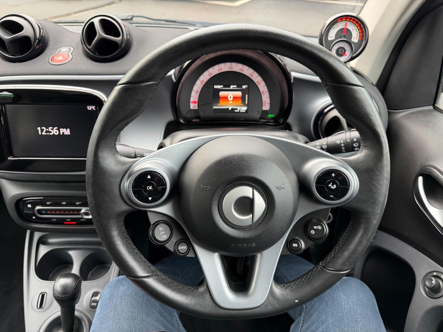 Used smart fortwo 2018 for sale - 76714148: Photo 56