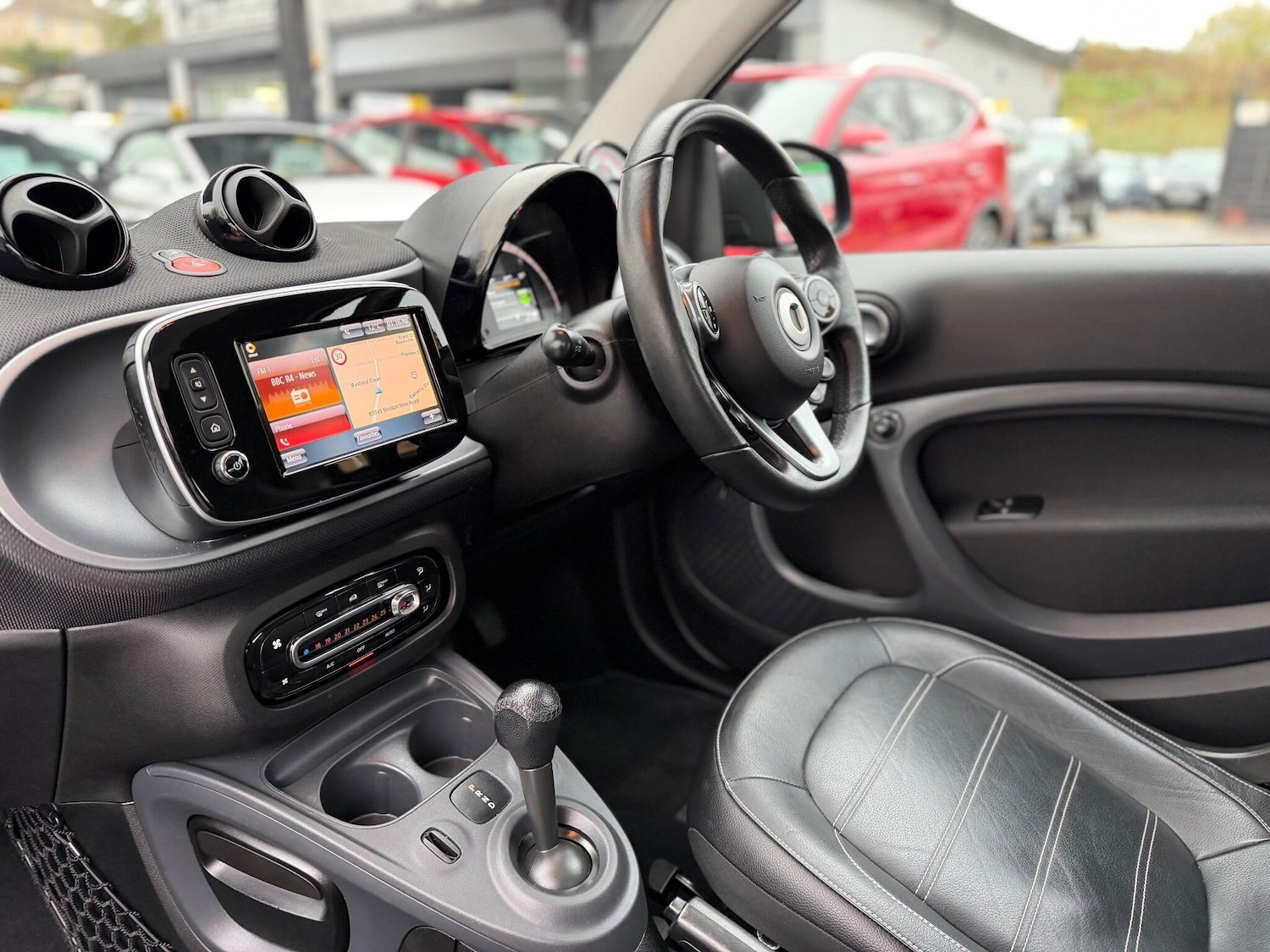 Used smart fortwo 2018 for sale - 76714148: Photo 74