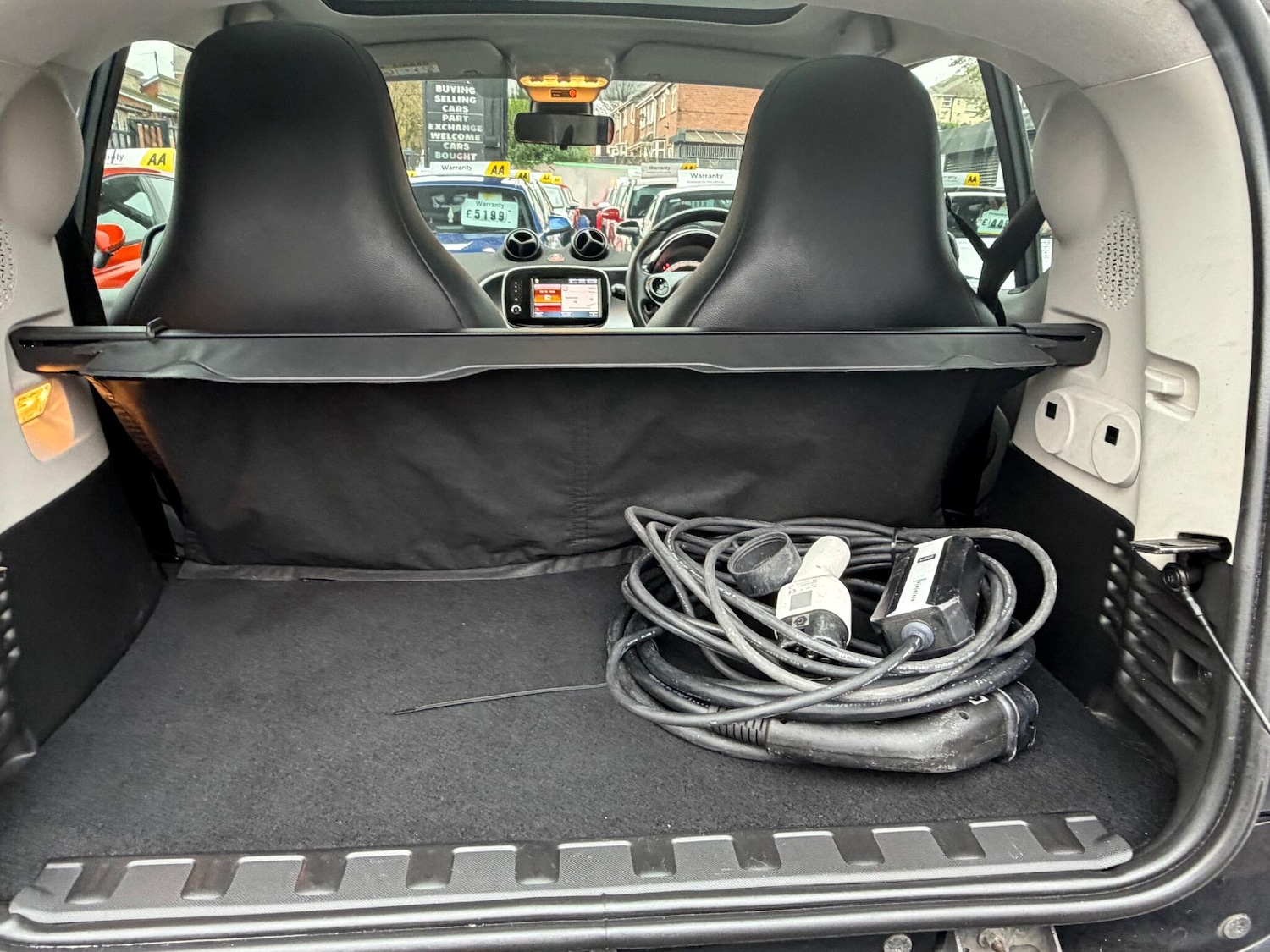 Used smart fortwo 2018 for sale - 76714148: Photo 78