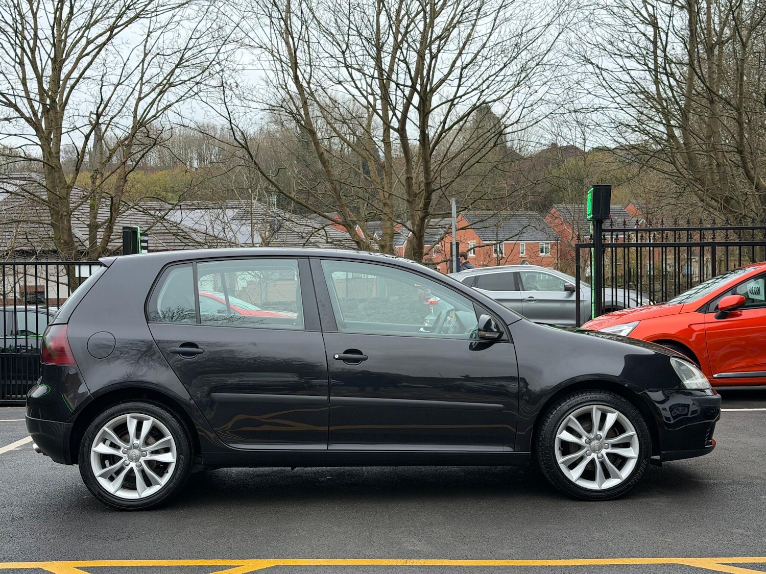 Used Volkswagen Golf 2004 for sale - 76714264: Photo 3