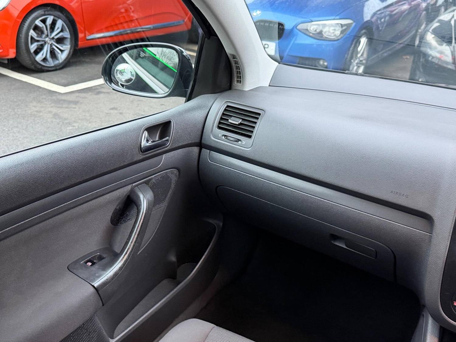 Used Volkswagen Golf 2004 for sale - 76714264: Photo 59