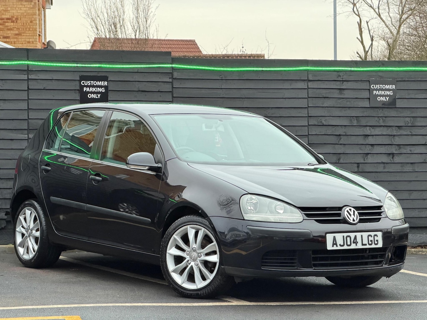 Used Volkswagen Golf 2004 for sale - 76714264: Photo 6