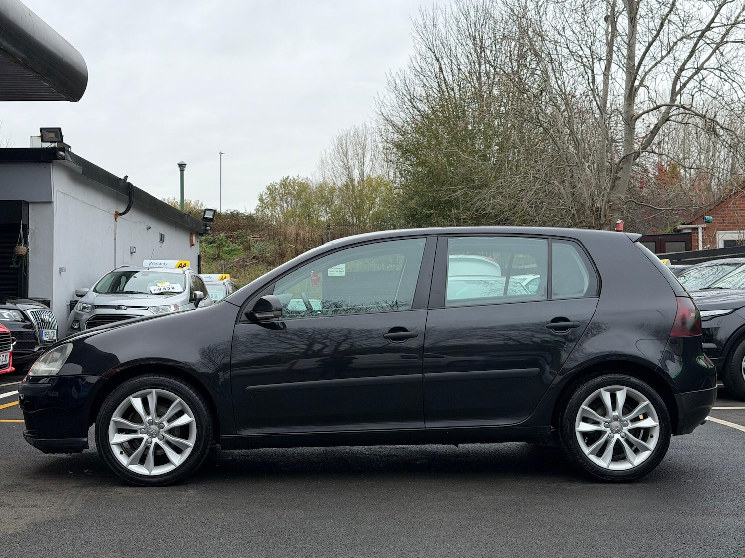 Used Volkswagen Golf 2004 for sale - 76714264: Photo 9