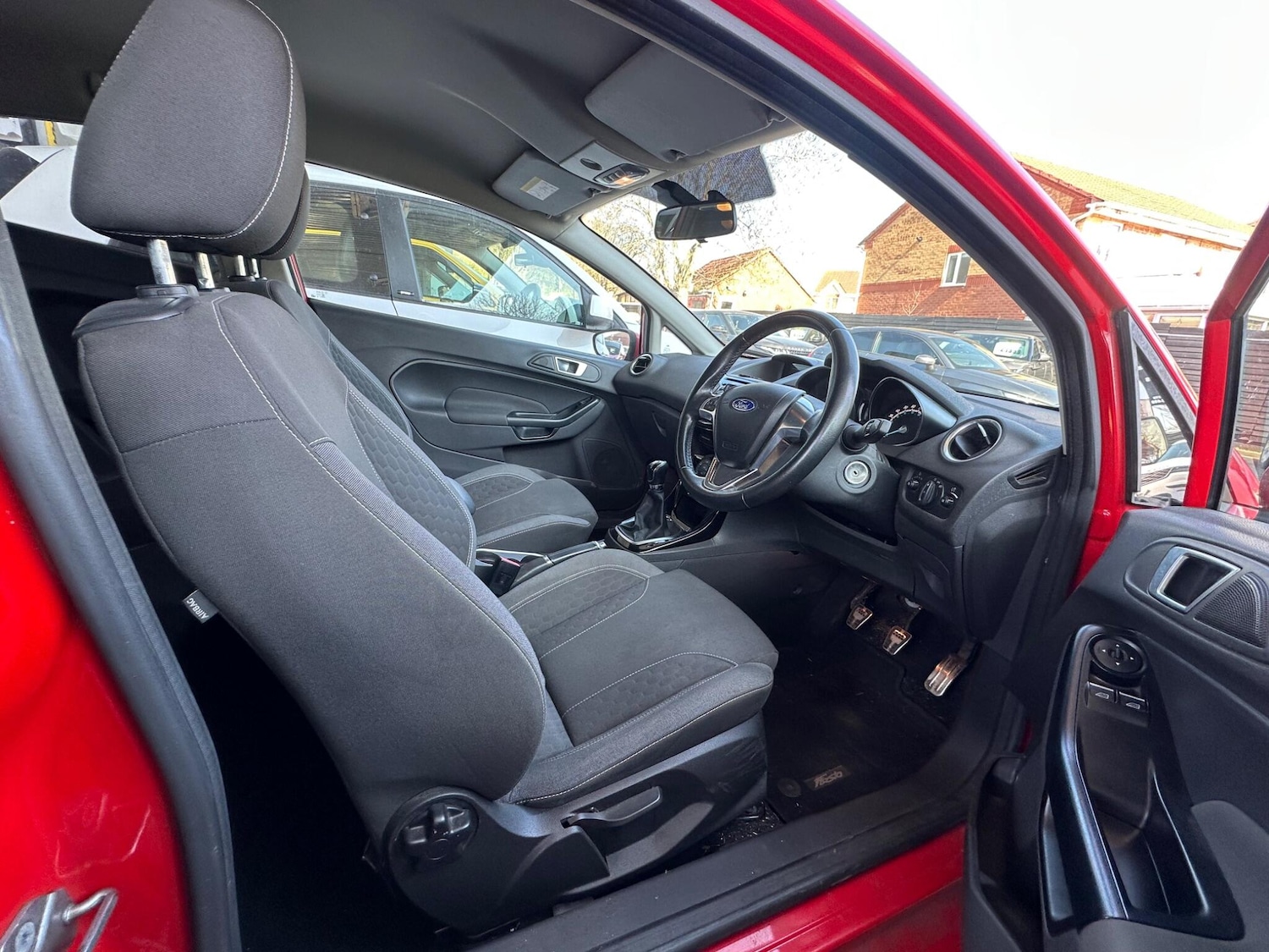 Used Ford Fiesta 2015 for sale - 77957744: Photo 8