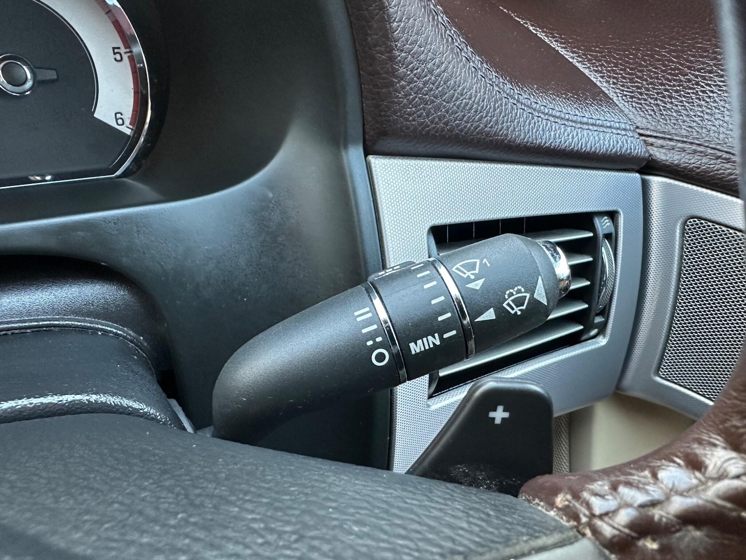 Used Jaguar XF 2010 for sale - 76337459: Photo 42