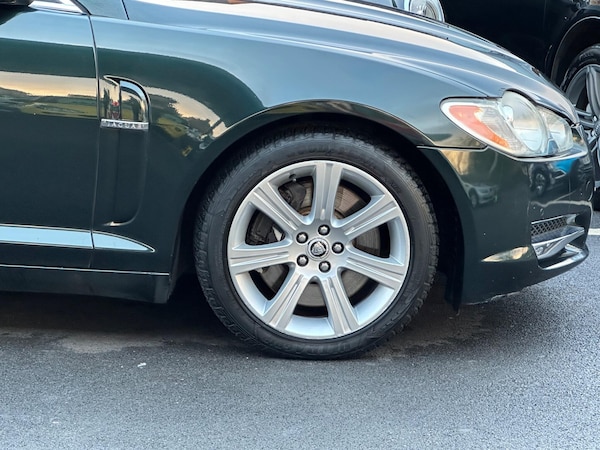 Used Jaguar XF 2010 for sale - 76337459: Photo 52