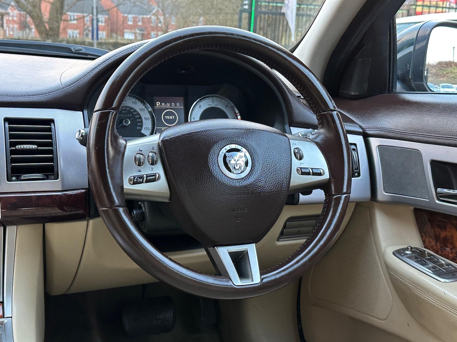 Used Jaguar XF 2010 for sale - 76337459: Photo 61